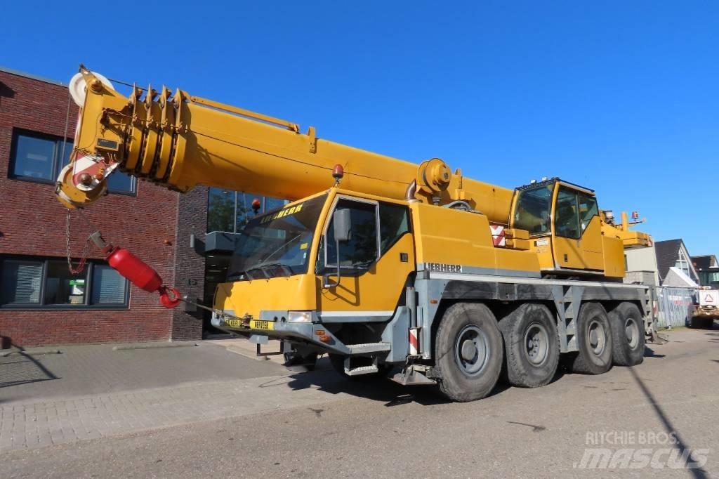 Liebherr LTM 1060-2 Mobiilinosturit