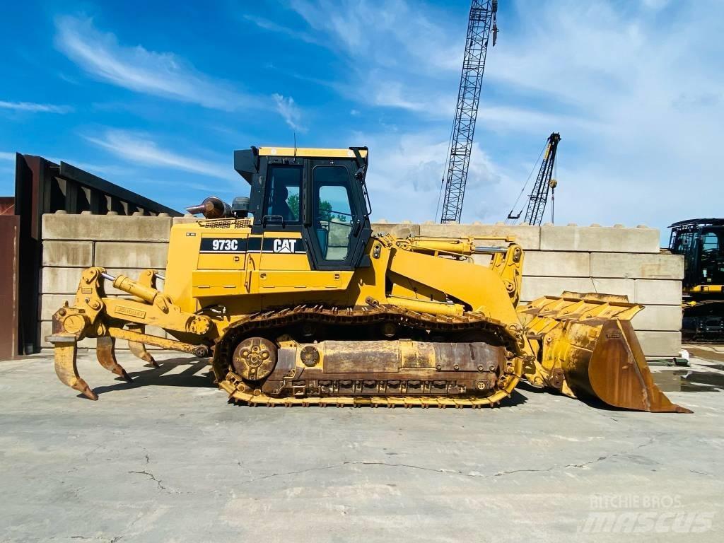 CAT 973 C Telakuormaajat