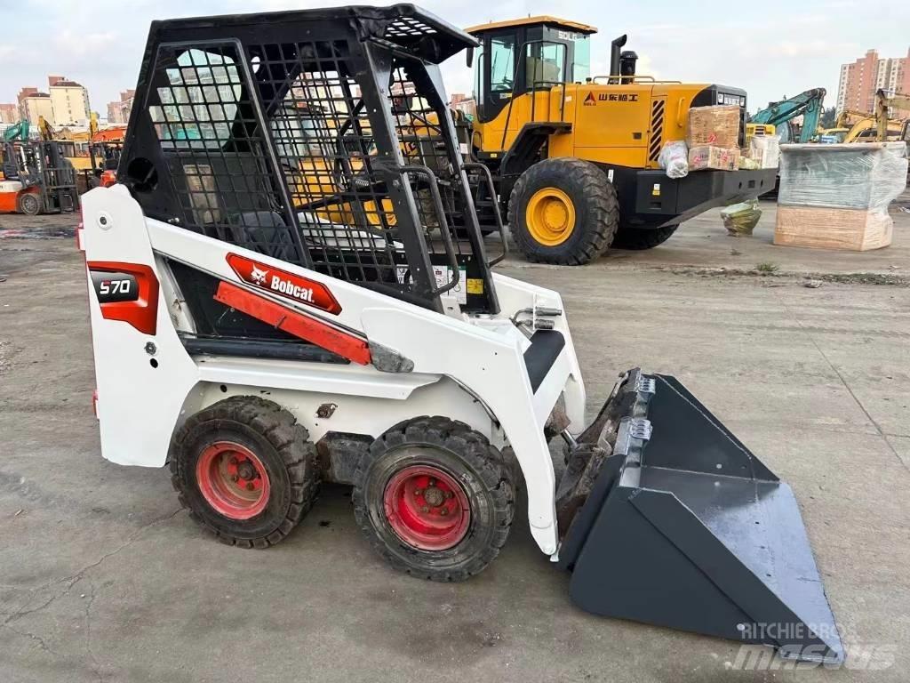 Bobcat S 70 Liukuohjatut kuormaajat