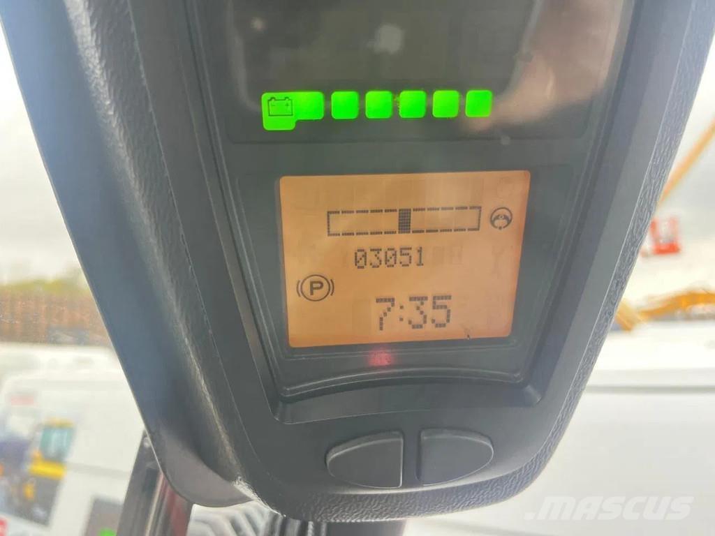 Linde E70-01 Sähkötrukit