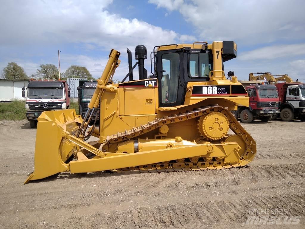 CAT D 6 R XL Puskukoneet
