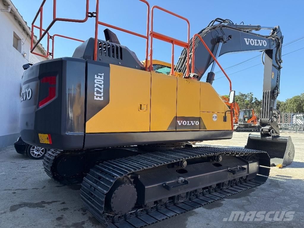 Volvo EC220E Telakaivukoneet