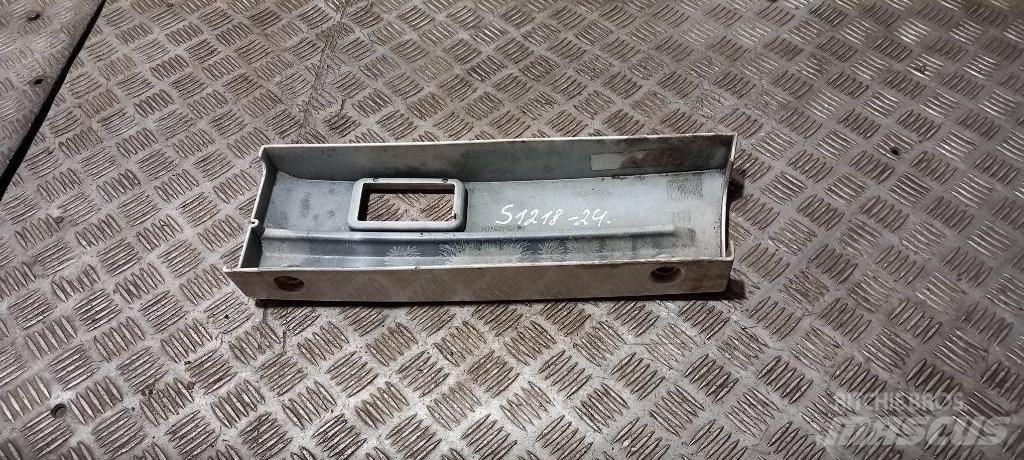 Scania R 440     1779119 Ohjaamot ja sisustat