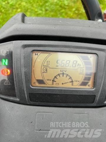 Kubota ZD 1211 Päältäajettavat ruohonleikkurit