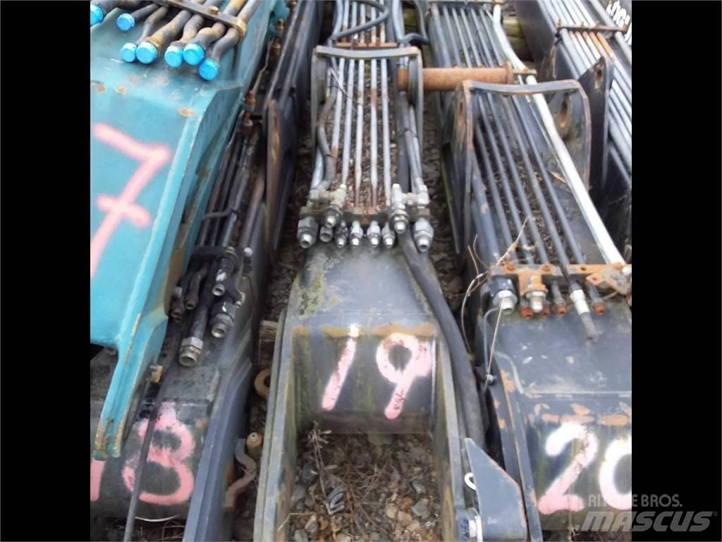 Loglift 210 Harvesterinosturit
