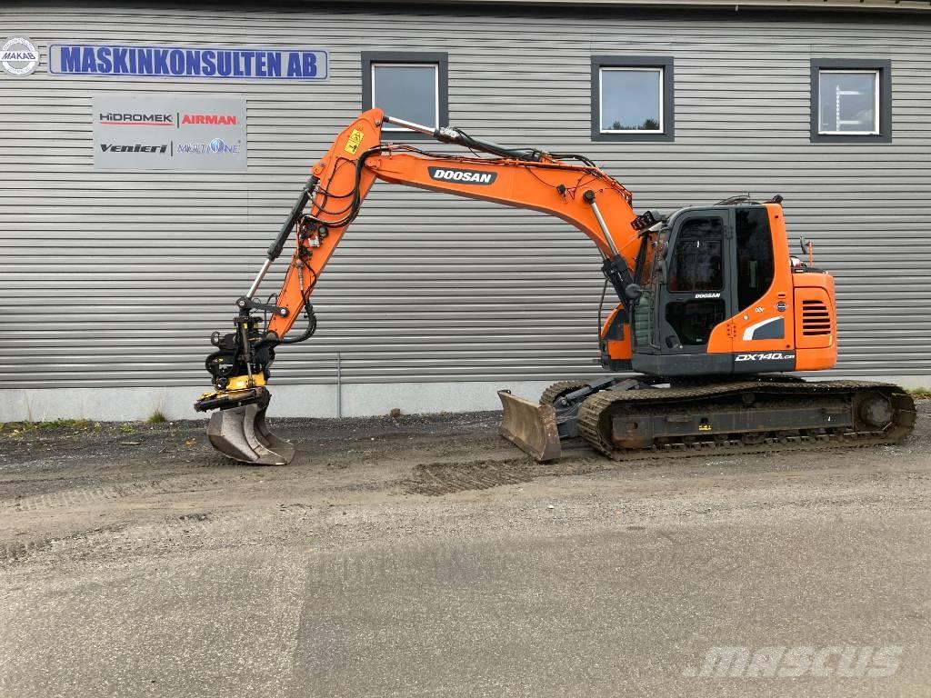 Doosan DX 140 LCR Telakaivukoneet