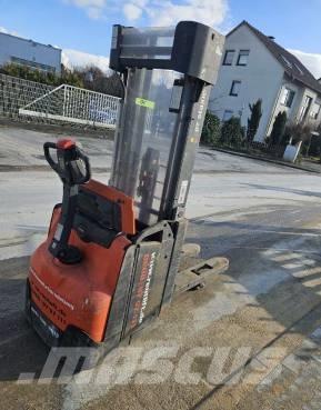 Toyota BT SWE 160 L Käsikäyttöiset pinoamisvaunut