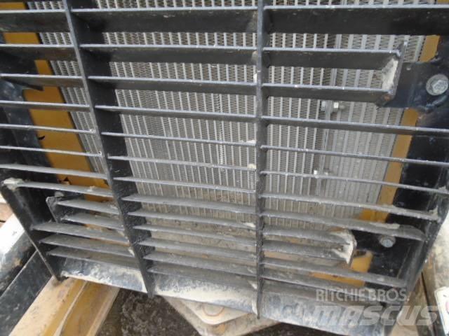 CAT D 5 K 2 LGP Telaketjupuskutraktorit
