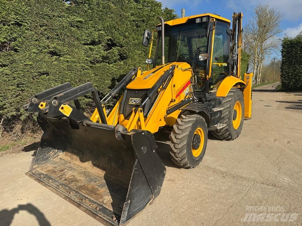 JCB 3 CX Kaivurikuormaajat