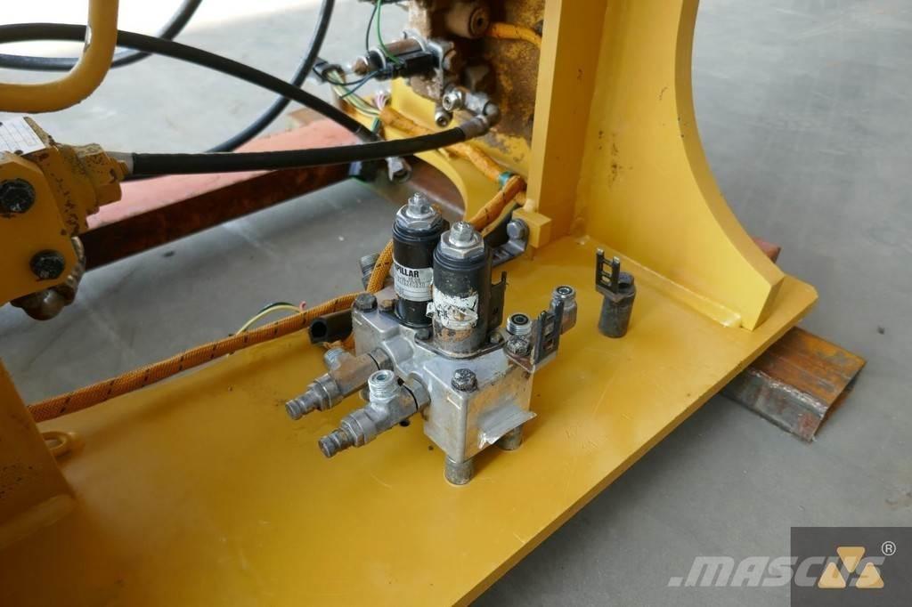 CAT 424-9373 Muut
