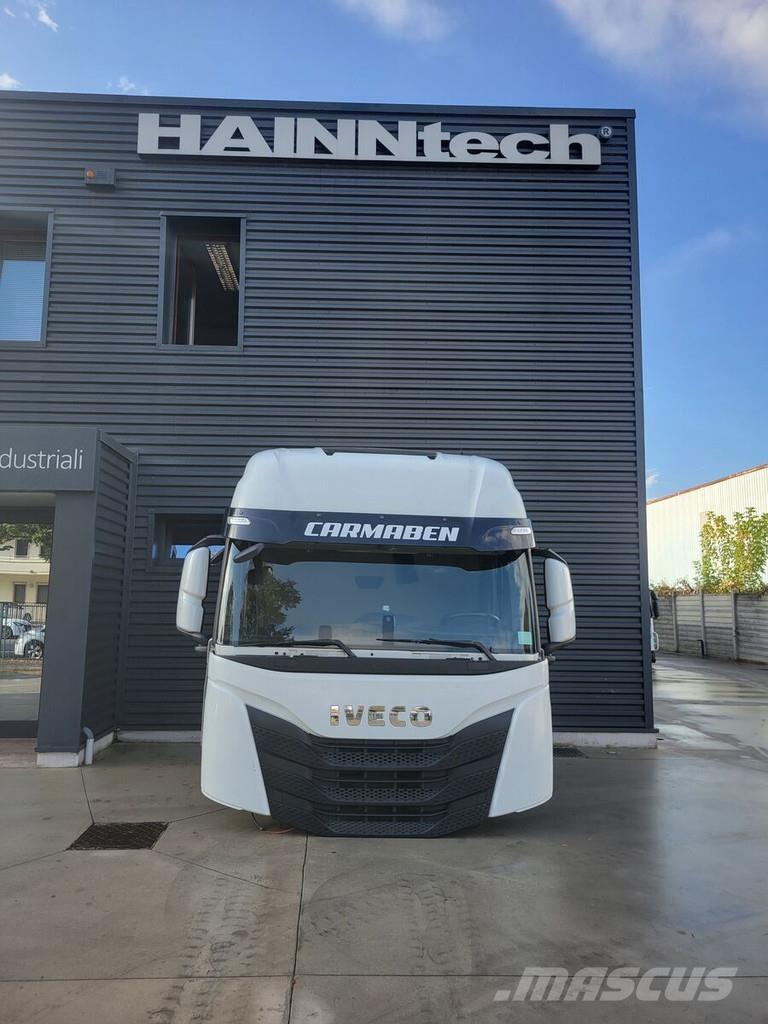 Iveco S-WAY EURO 6 Ohjaamot ja sisustat