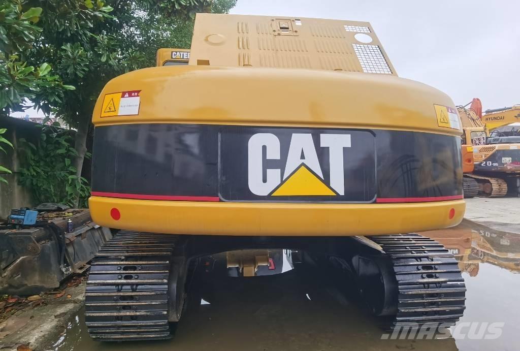 CAT 320 C Telakaivukoneet