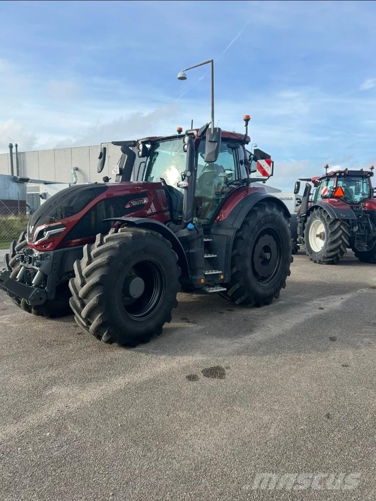 Valtra Q 305 Traktorit