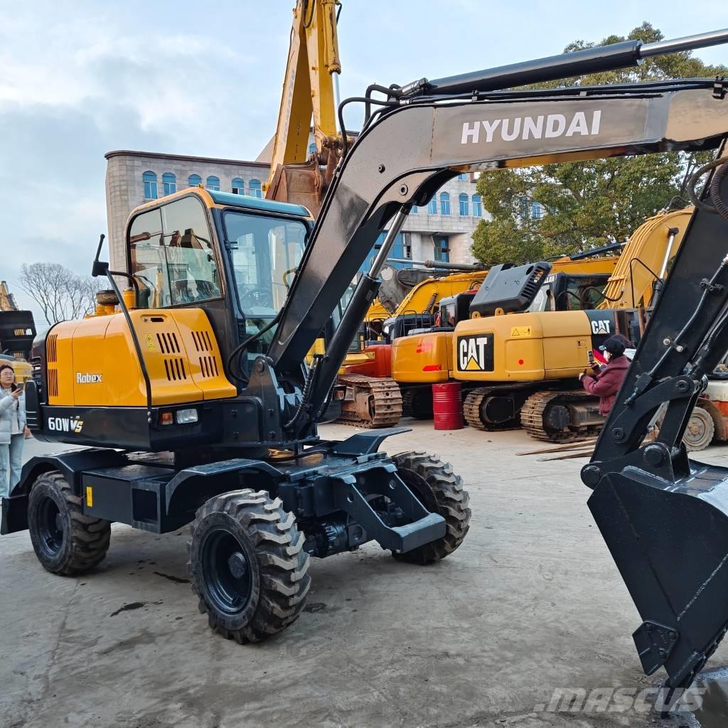 Hyundai 60 W VS Pyöräkaivukoneet