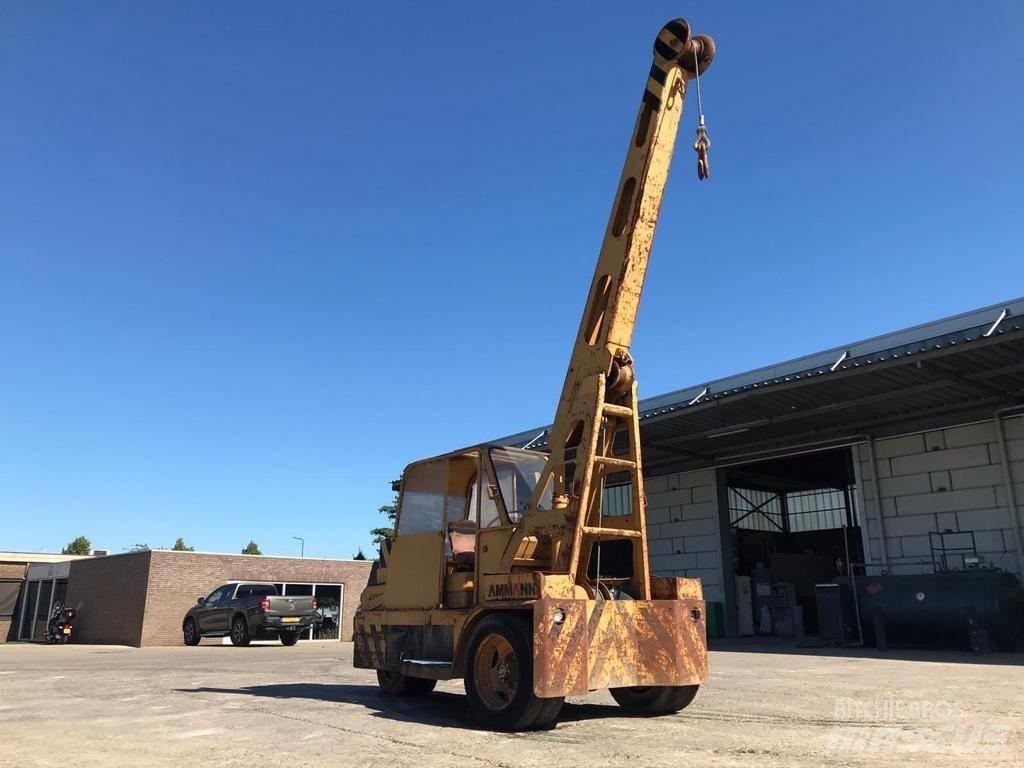 Hyster b11.e Mininosturit