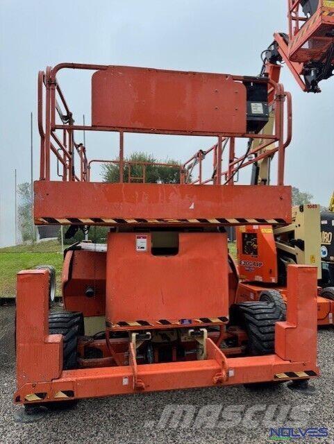 JLG 4394RT Saksilavat