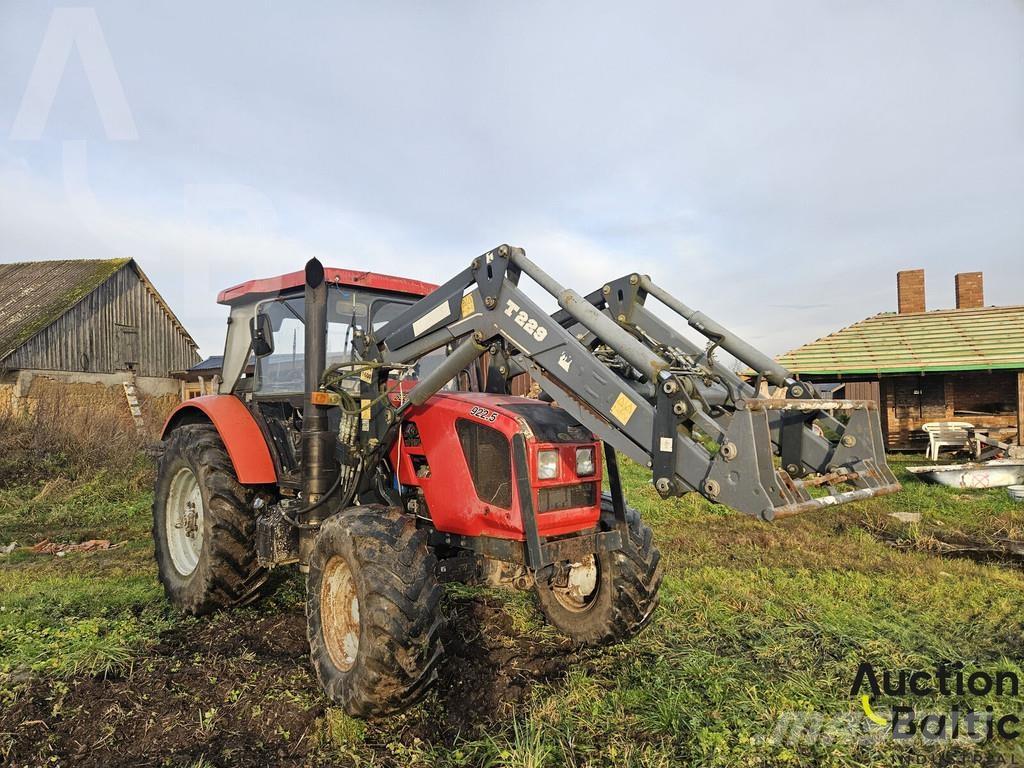 Belarus 922.5 Traktorit