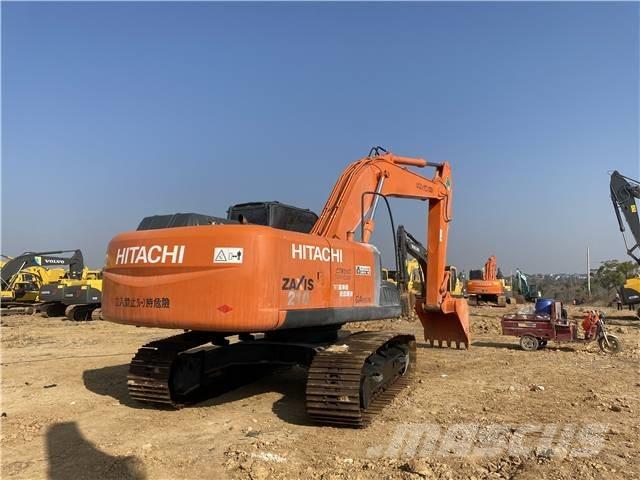 Hitachi ZX210 Telakaivukoneet