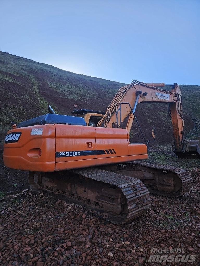 Doosan DX 300 LC-5 Telakaivukoneet