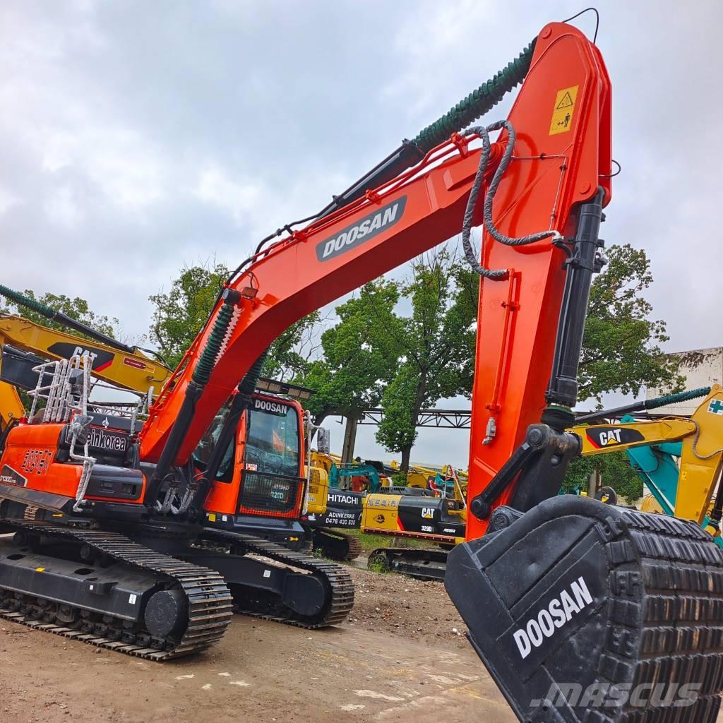 Doosan DX 300 LC-9C Telakaivukoneet