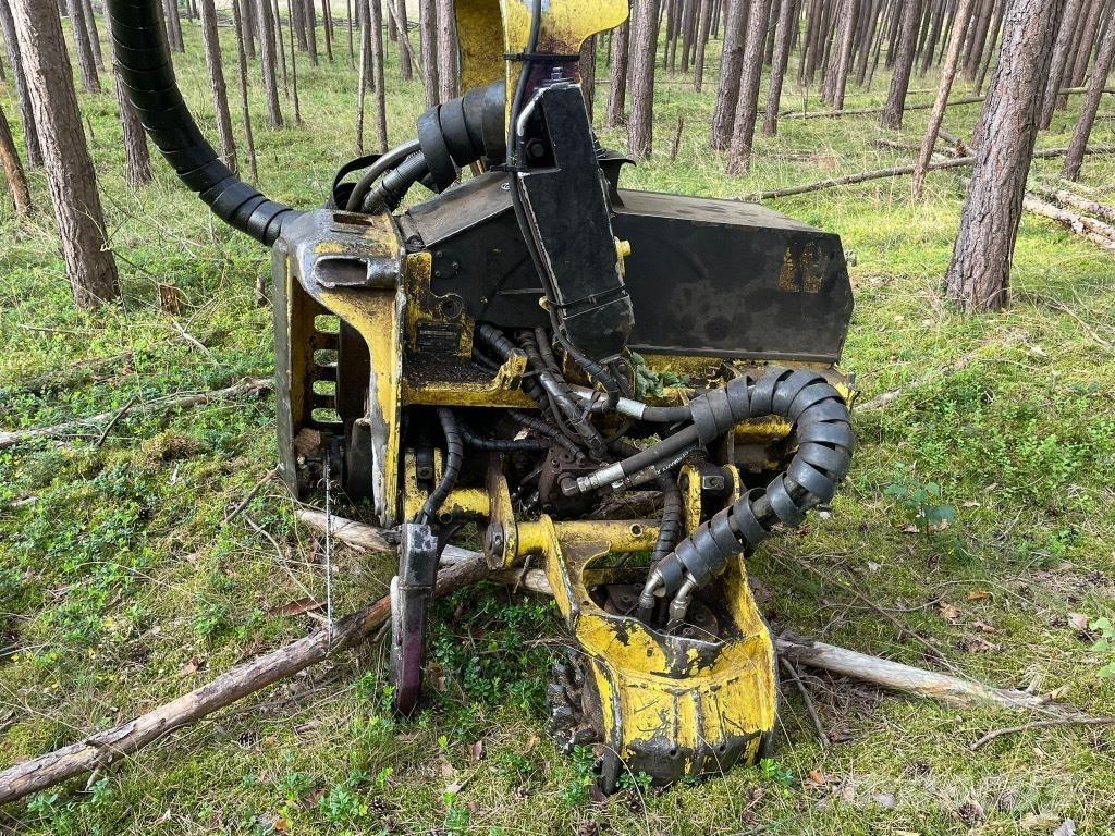 John Deere H 415 Hakkuupäät