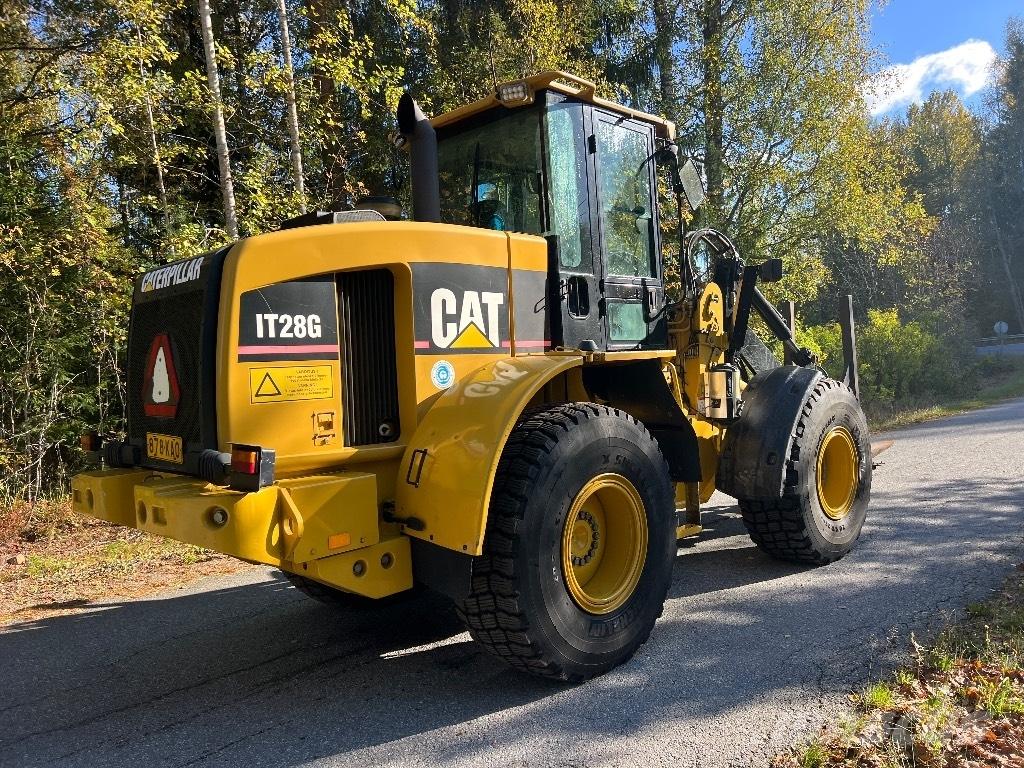 CAT IT 28 G Pyöräkuormaajat