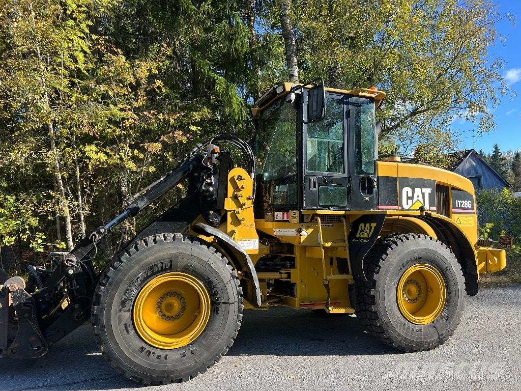 CAT IT 28 G Pyöräkuormaajat