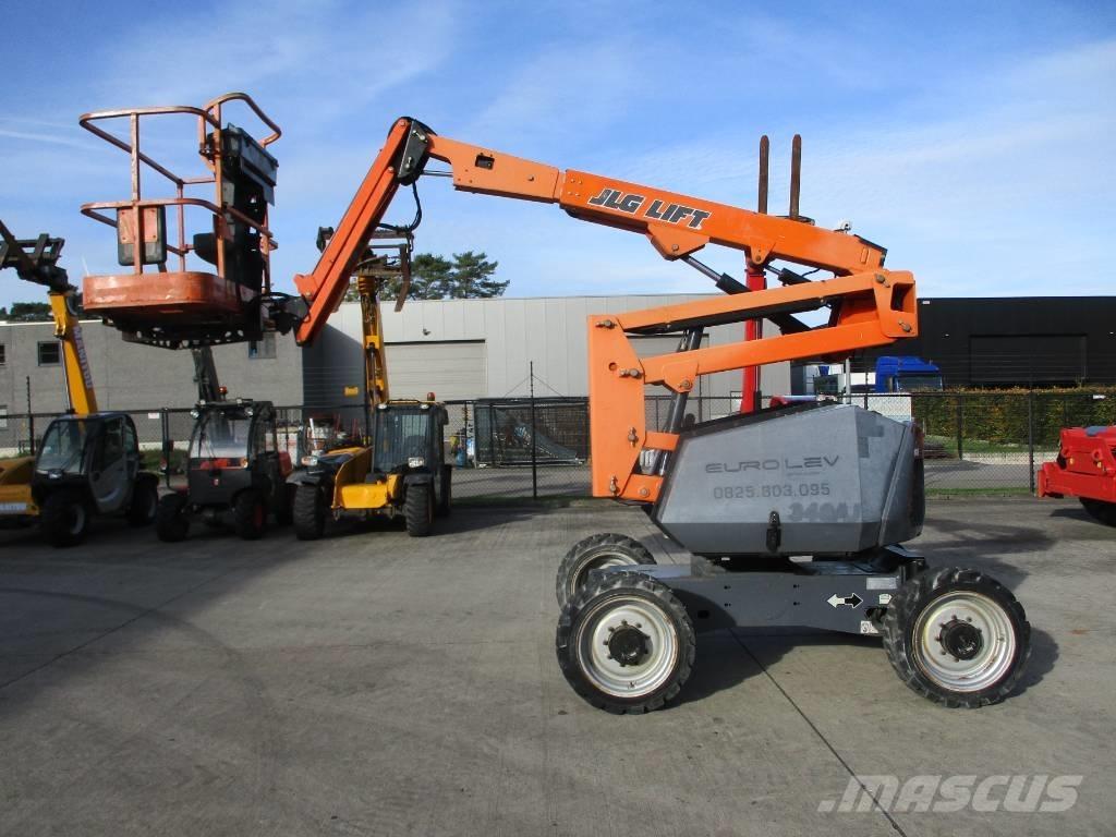 JLG 340 AJ (511) Pienikokoiset itseliikkuvat puominostimet