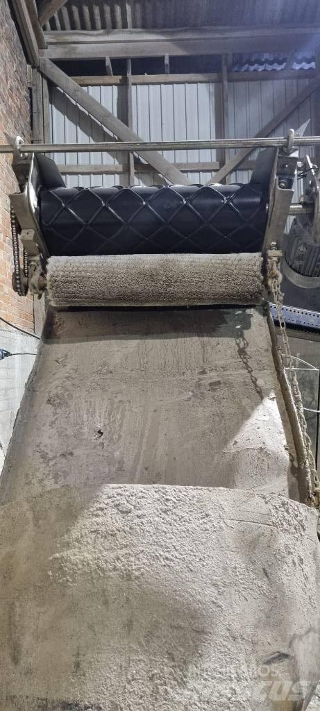  Water separator Jätteenlajittelukalustot