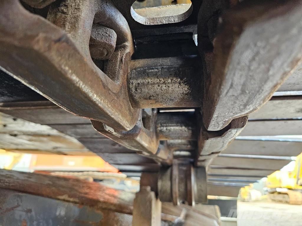 CASE CX250C Telakaivukoneet