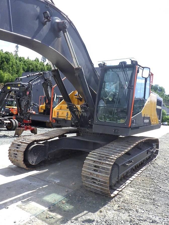 Volvo EC 300 E Telakaivukoneet