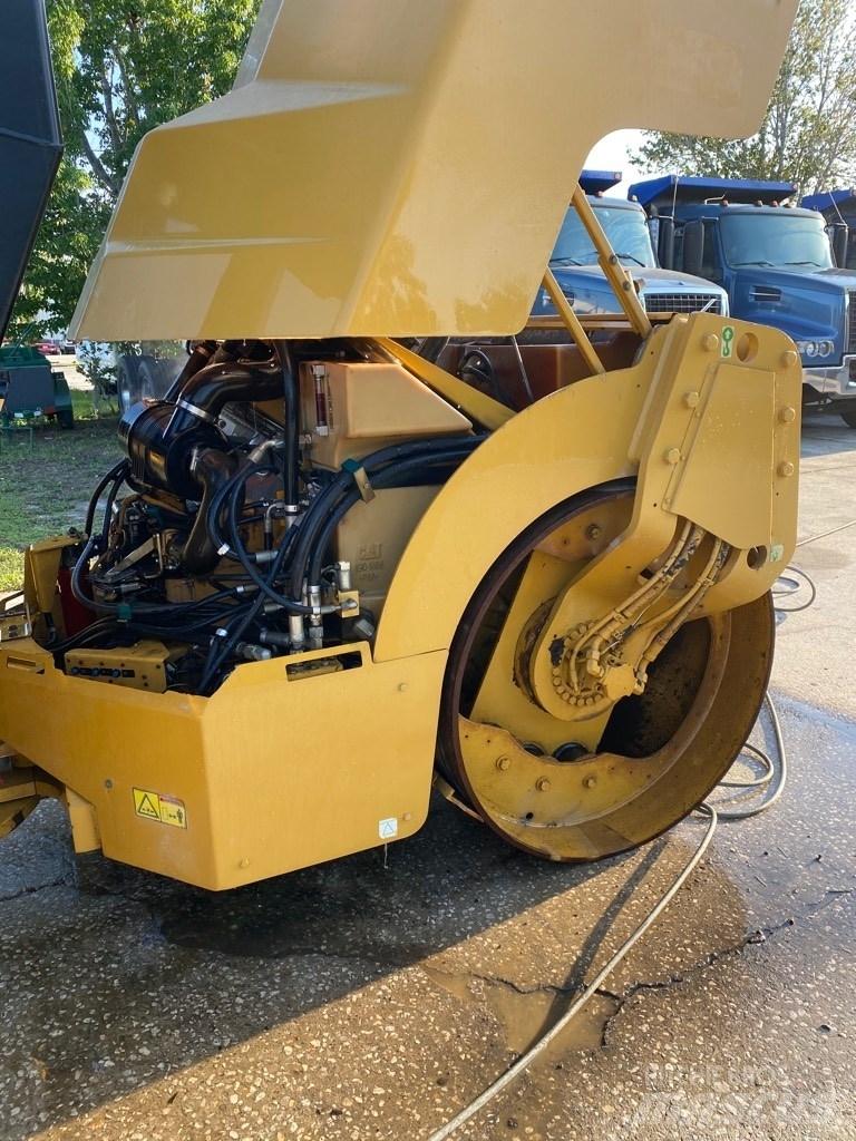 CAT CB 434 D Tandemjyrät