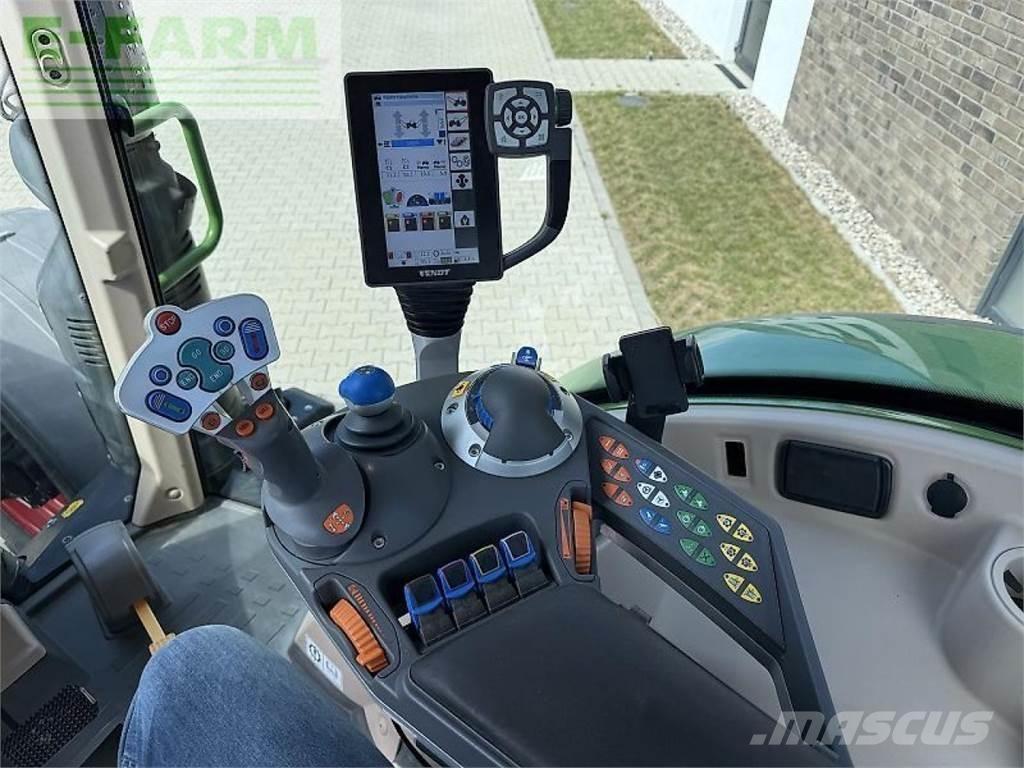 Fendt 724 vario s4 Traktorit
