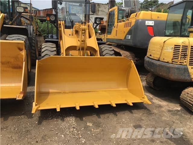 SEM 630B Kaivurikuormaajat