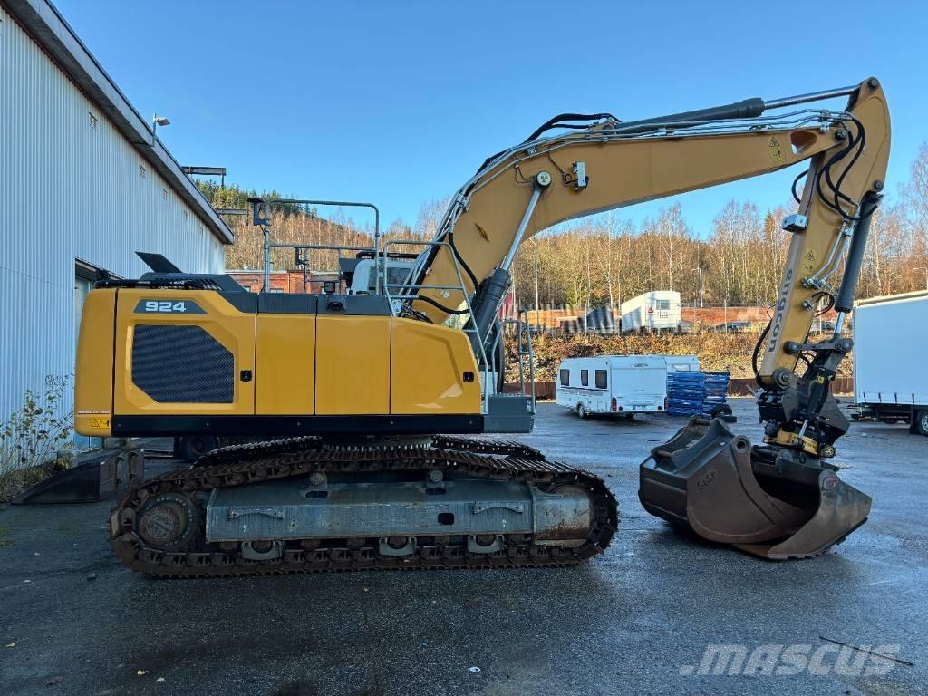 Liebherr R 924 LC Telakaivukoneet