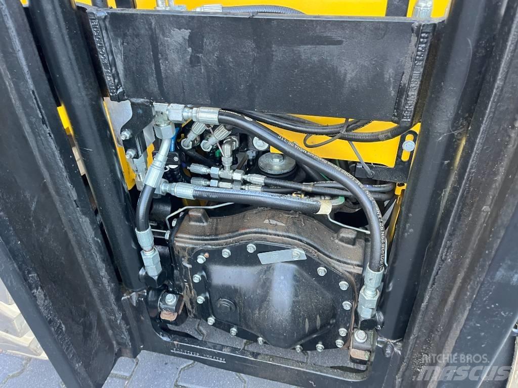 Yale GLC25VX Nestekaasutrukit