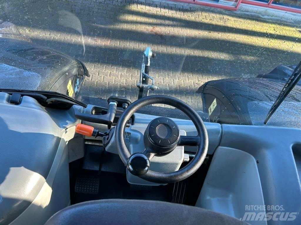 Valtra S 274 Traktorit