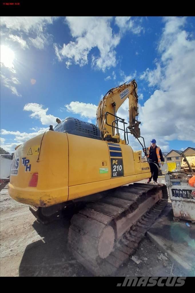 Komatsu PC 210 LC-11 Telakaivukoneet