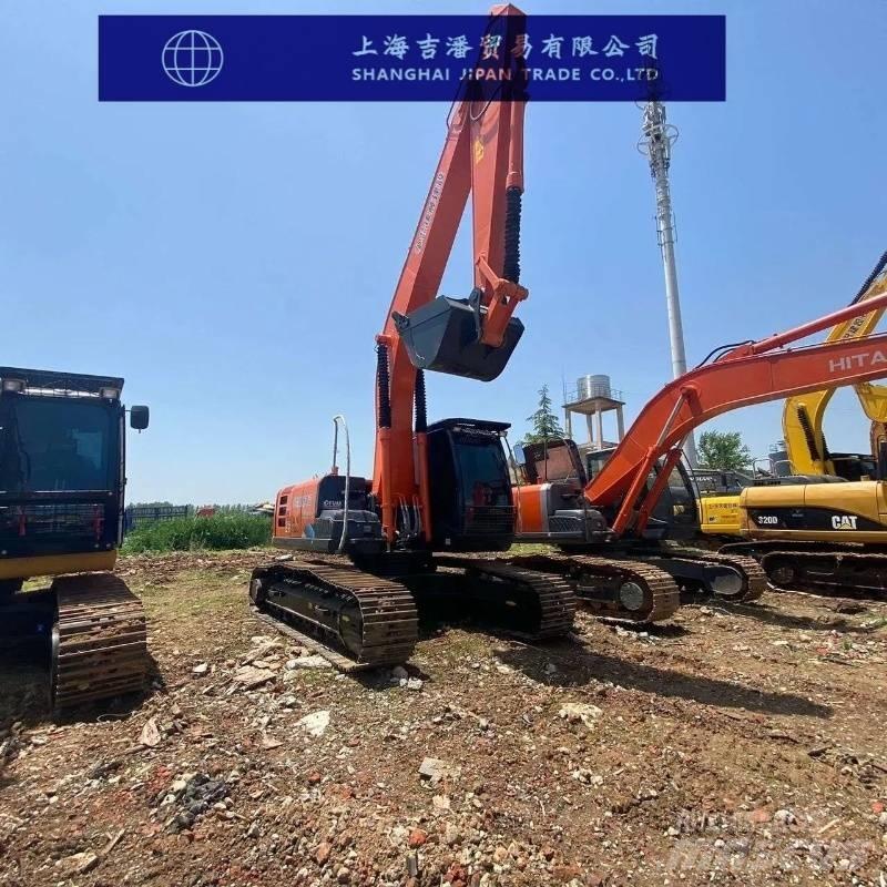 Hitachi ZX 210 Telakaivukoneet
