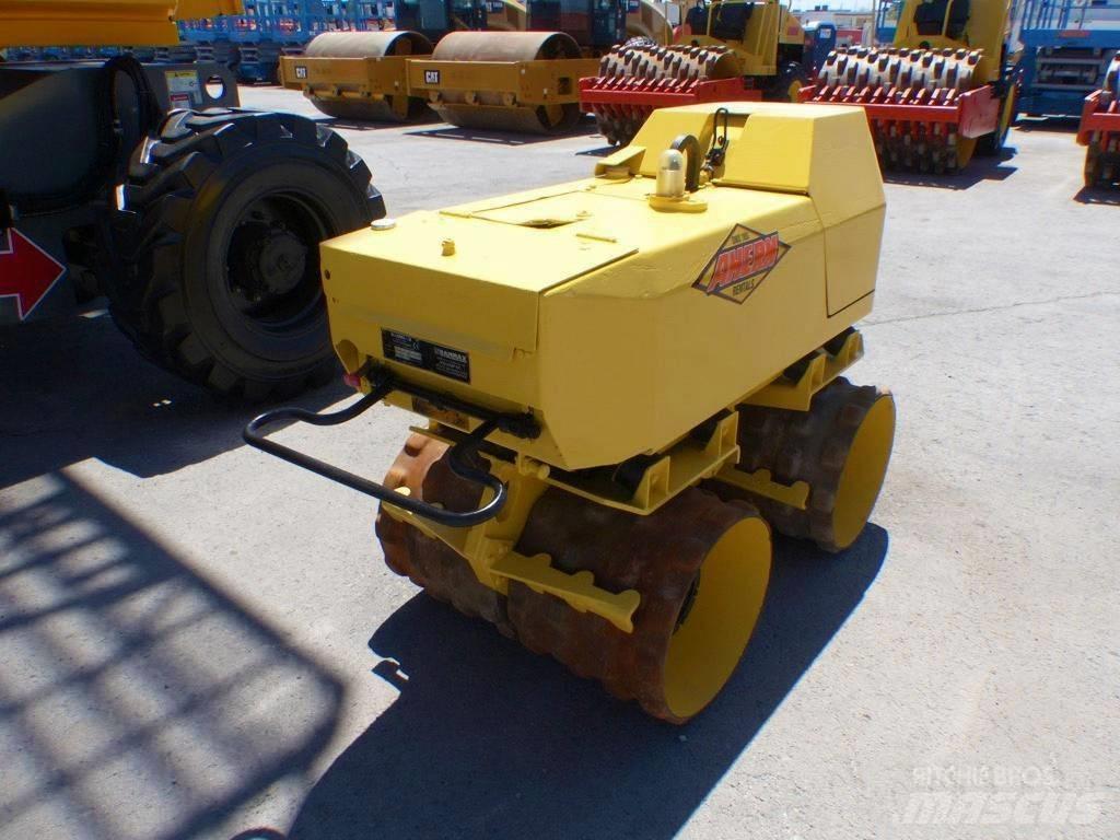 Rammax P33/24 Tiivistyskoneet
