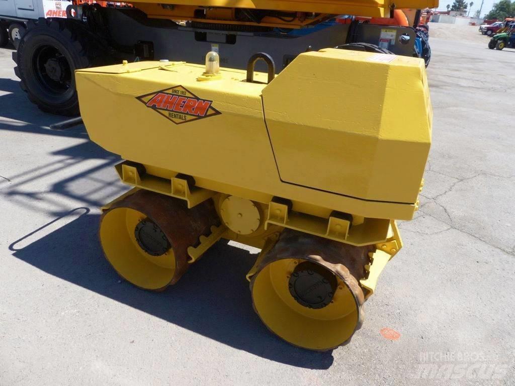 Rammax P33/24 Tiivistyskoneet