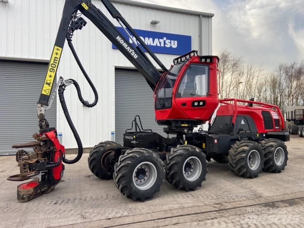 Komatsu 901XC Harvesterit