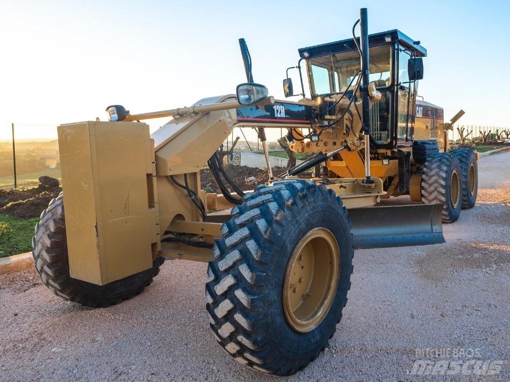 CAT 12 H VHP Plus Tiehöylät