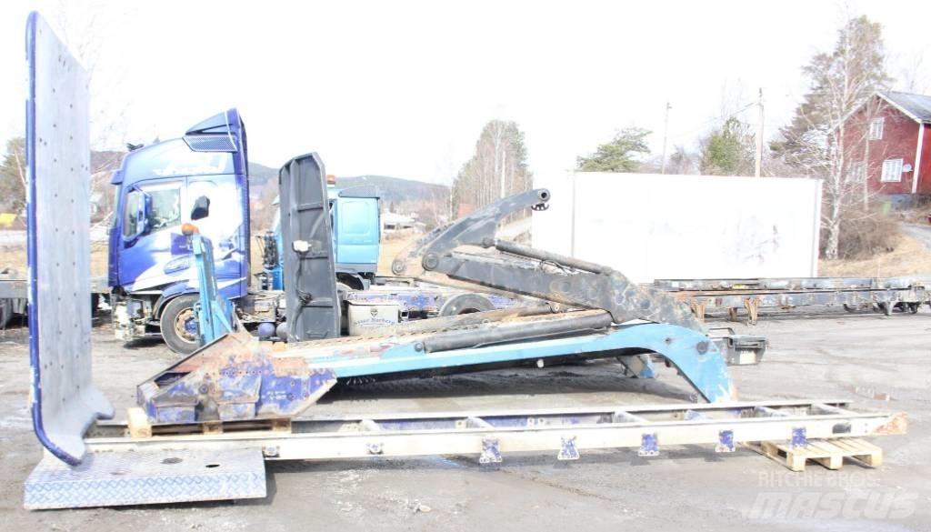 Volvo FH 16 Puuautot