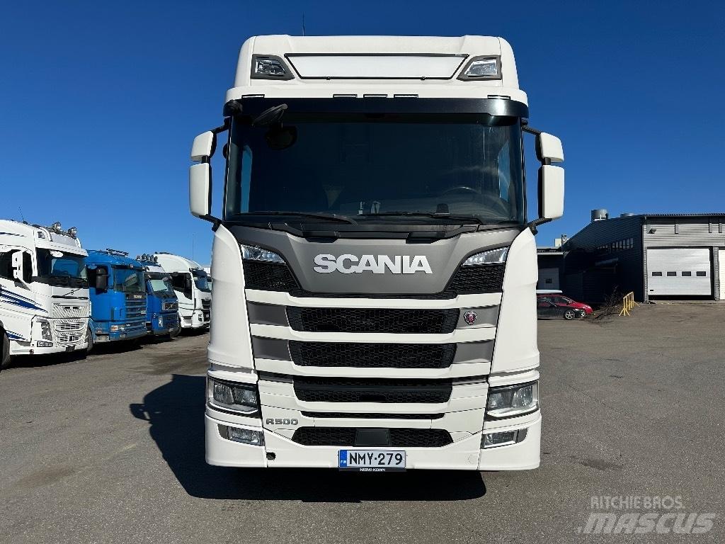 Scania R 500 6X2 Vetopöytäautot