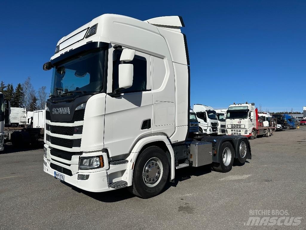 Scania R 500 6X2 Vetopöytäautot