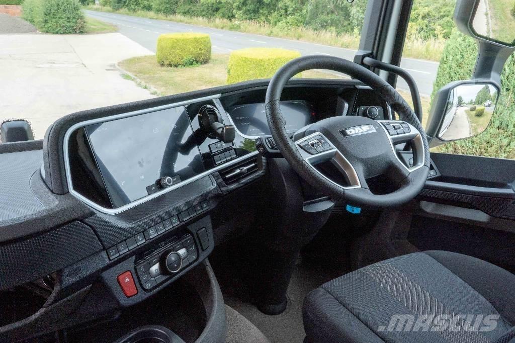DAF XD 450 FAX 8x2 Säiliöautot