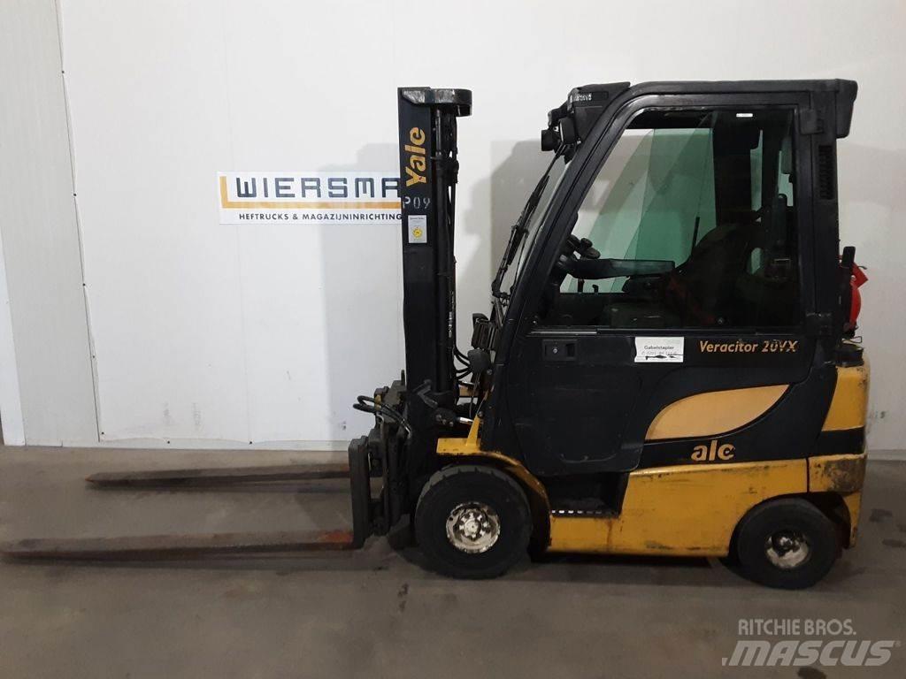 Yale GLP20SVX Nestekaasutrukit