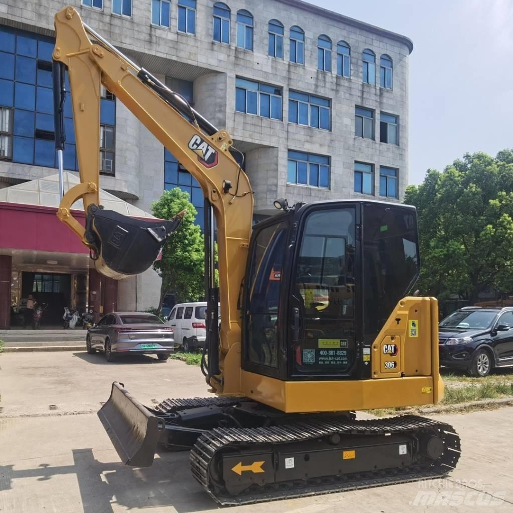 CAT 306 Minikaivukoneet < 7t