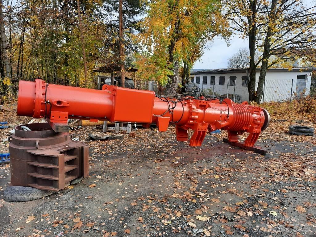 Delmag D46-32 Dieselkäyttöiset paaluvasarat